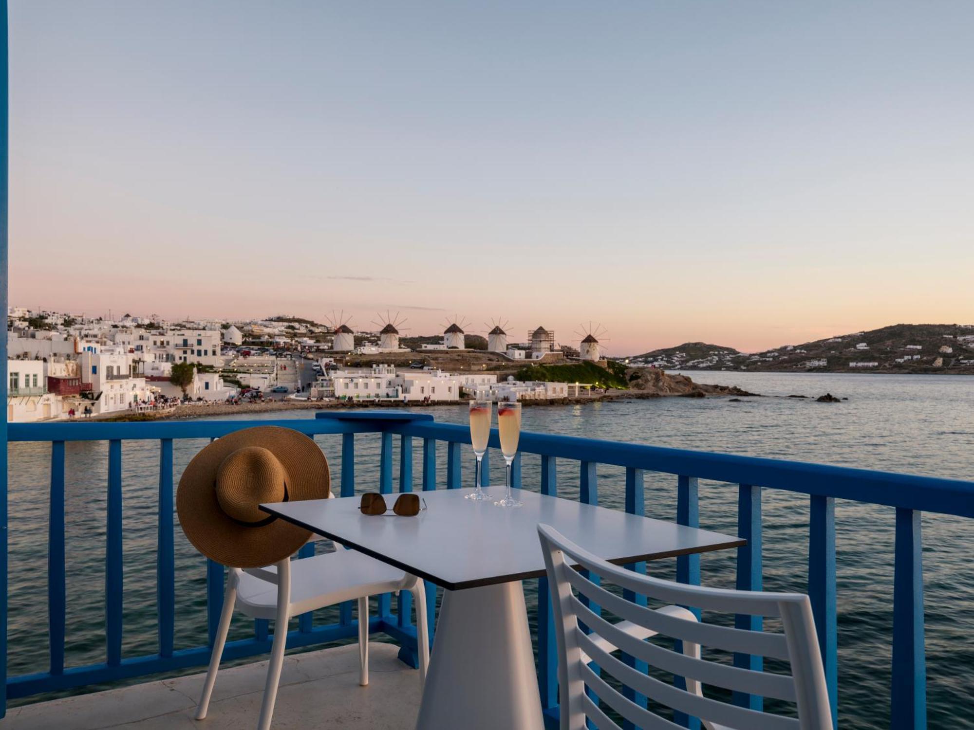 布鲁托比亚套房住宿加早餐旅馆 Mykonos Town 外观 照片