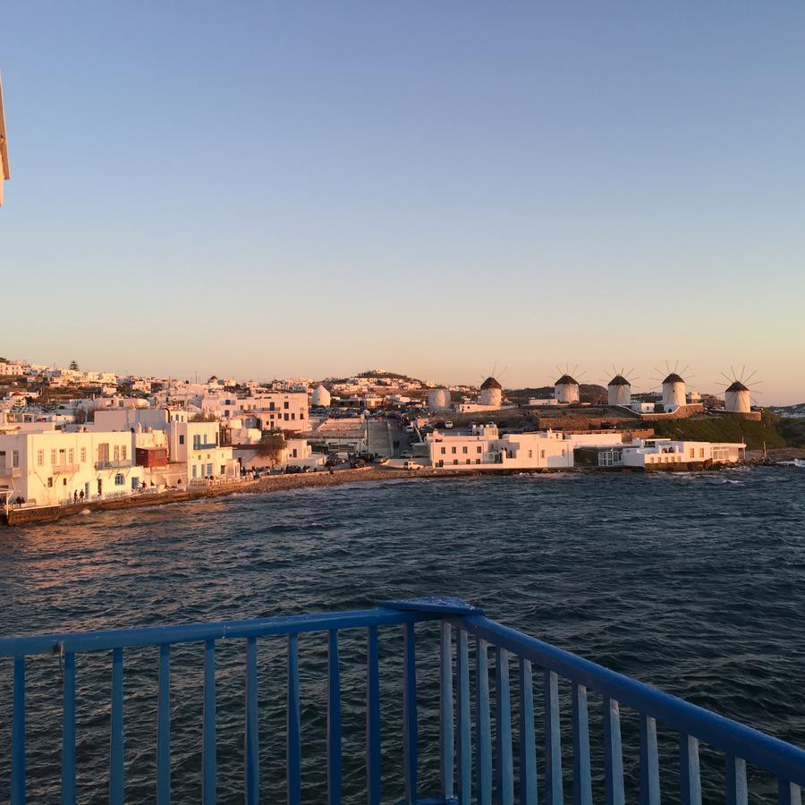 布鲁托比亚套房住宿加早餐旅馆 Mykonos Town 外观 照片